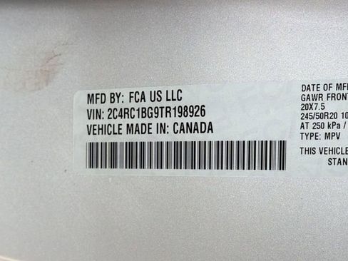 New 2026 Chrysler Pacifica Select w/ S Appearance Package FWD image 18
