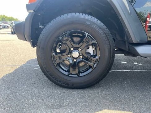 Used 2019 Jeep Wrangler Unlimited Sport S AWD/4WD image 29