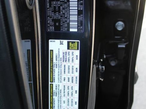 Certified 2024 Toyota Corolla Cross AWD Hybrid w/ Convenience Package image 54