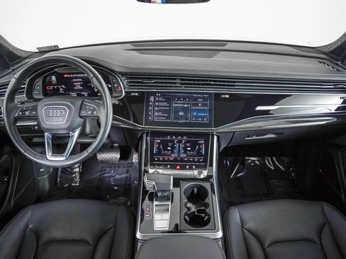 Certified 2025 Audi Q7 2.0T Premium Plus w/ Premium Plus Package AWD/4WD image 13