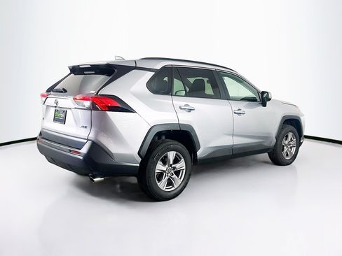 Used 2025 Toyota RAV4 XLE FWD image 9
