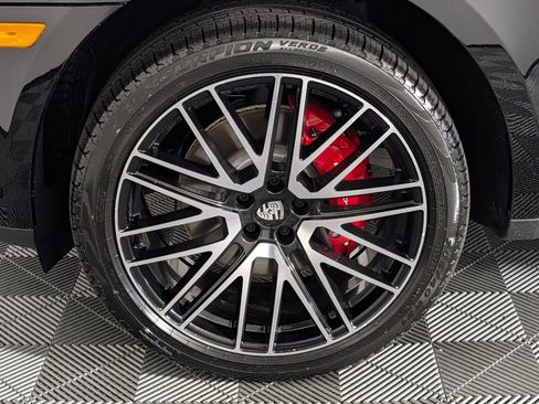 New 2026 Porsche Macan S image 11