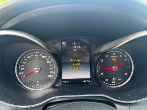 Used 2016 Mercedes-Benz C 300 4MATIC Sedan image 16