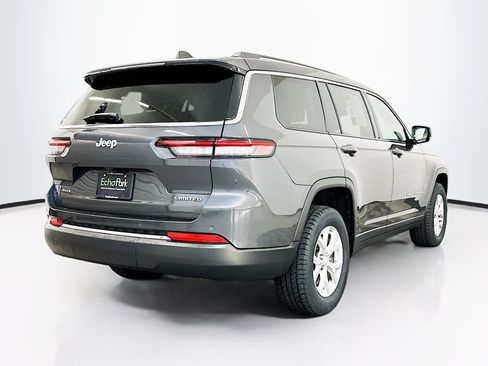 Used 2023 Jeep Grand Cherokee L Limited AWD/4WD image 9