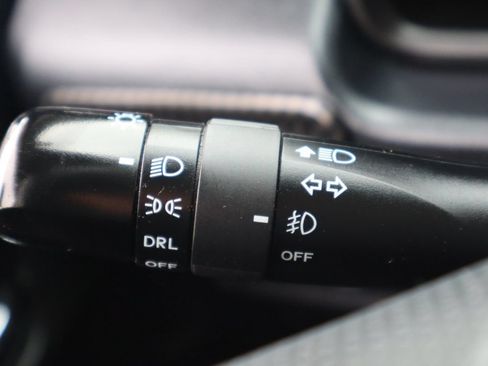 Used 2018 Toyota 4Runner SR5 w/ Wilderness Package AWD/4WD image 11