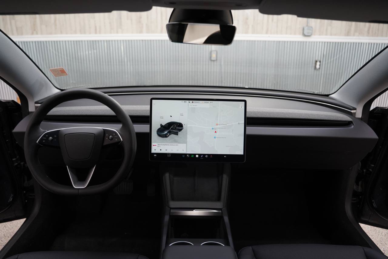 Used 2025 Tesla Model 3 Long Range RWD image 16