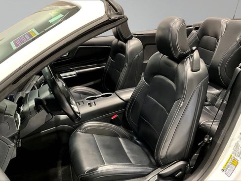 Used 2025 Ford Mustang Premium RWD image 20