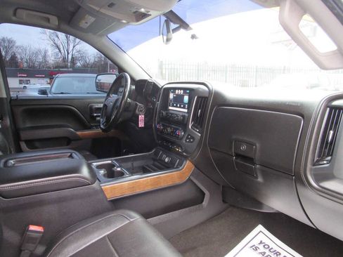 Used 2015 Chevrolet Silverado 1500 LTZ w/ LTZ Plus Package image 22