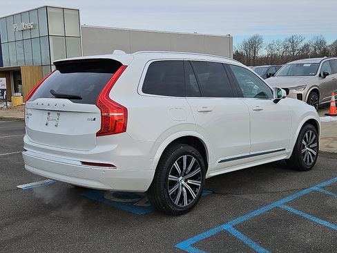 Certified 2023 Volvo XC90 B6 Plus image 6