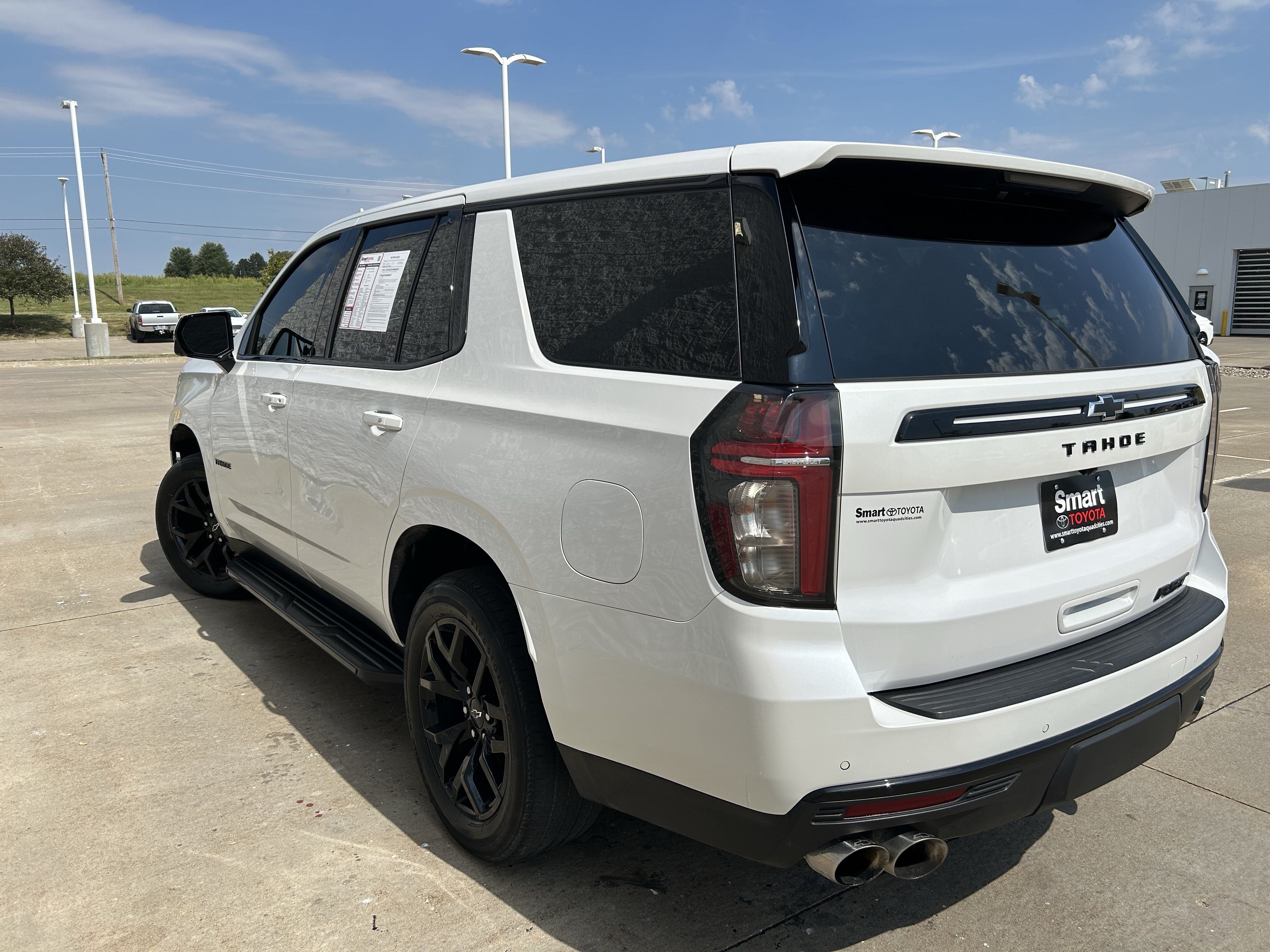 Used 2023 Chevrolet Tahoe RST w/ RST Performance Edition AWD/4WD image 3