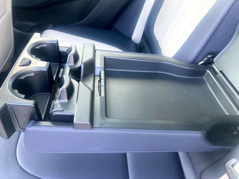 Used 2022 BMW X5 xDrive40i w/ M Sport Package image 16