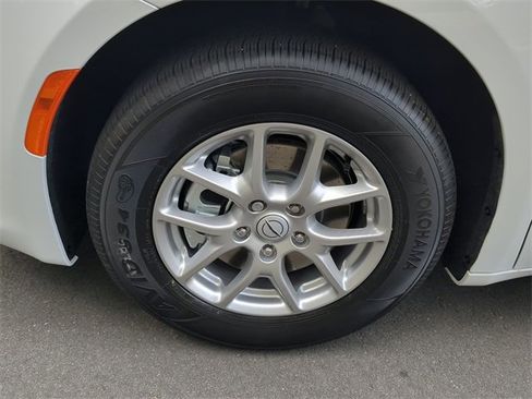 New 2025 Chrysler Voyager LX image 19