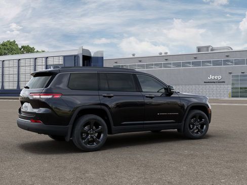 New 2026 Jeep Grand Cherokee L Limited AWD/4WD image 4