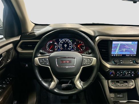 Used 2023 GMC Acadia Denali w/ Denali Technology Package image 24