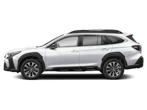 Used 2025 Subaru Outback Limited AWD/4WD image 3