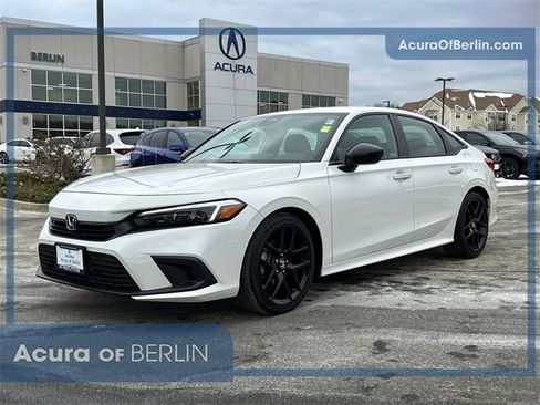 Used 2024 Honda Civic Sport image 1