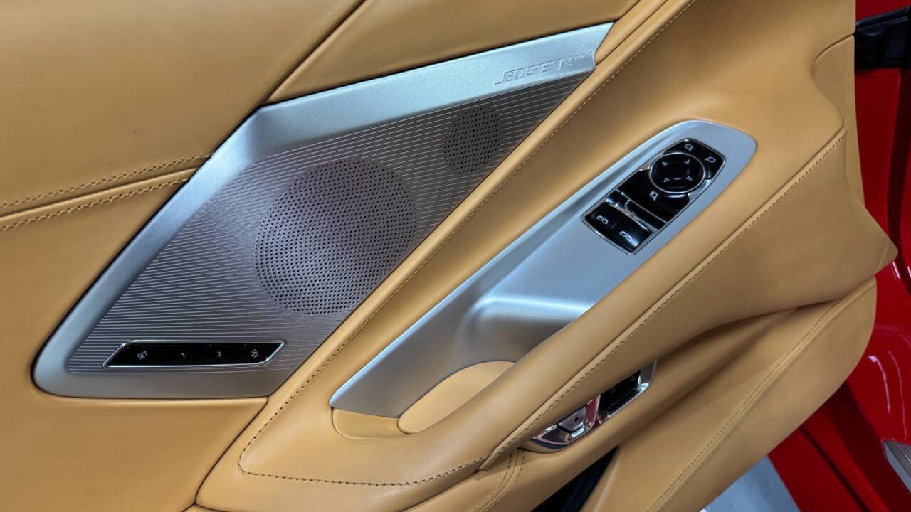 Used 2020 Chevrolet Corvette Stingray Premium Cpe w/ 3LT Preferred Equipment Group RWD image 38