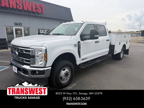 Used 2024 Ford F350 XL w/ XL Chrome Package AWD/4WD image 1