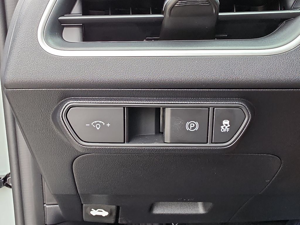 New 2026 Kia K4 FWD image 27