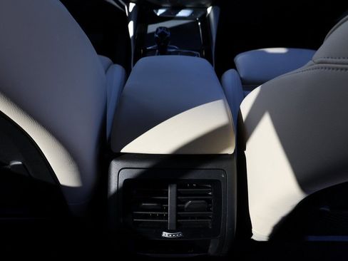 Used 2025 BMW X4 xDrive30i image 27