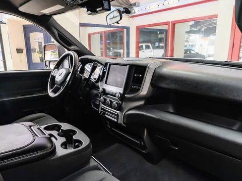 Used 2024 RAM 3500 Tradesman w/ Chrome Appearance Group image 11