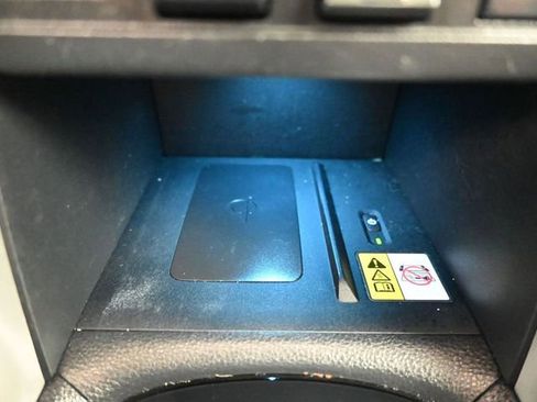 Used 2022 Toyota Corolla Cross XLE w/ Convenience Package image 30