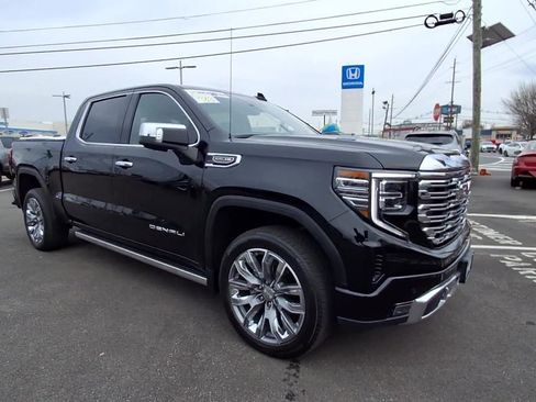 Used 2023 GMC Sierra 1500 Denali w/ Denali Reserve Package image 8