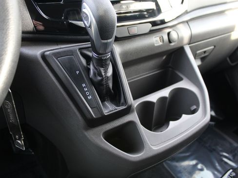 Used 2023 Ford Transit 350 XLT image 17