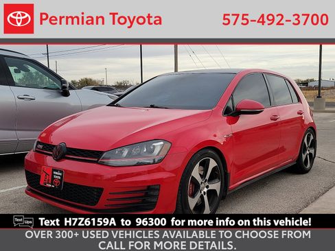 Used 2017 Volkswagen GTI SE image 1