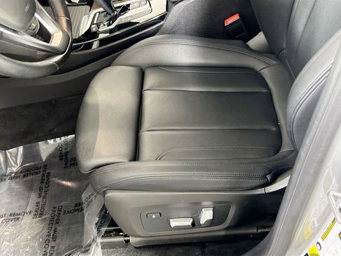 Used 2019 BMW X3 xDrive30i w/ Driving Assistance Package image 18