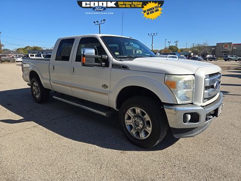 Used 2015 Ford F250 King Ranch w/ King Ranch w/Chrome Package image 12