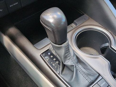 Used 2023 Toyota Camry SE FWD image 12