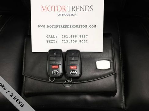 Used 2024 Toyota Grand Highlander Platinum image 47