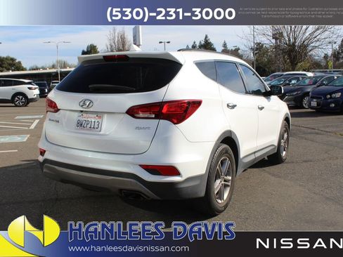 Used 2017 Hyundai Santa Fe Sport image 7