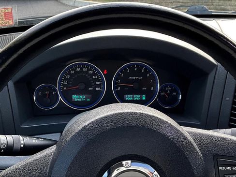 Used 2007 Jeep Grand Cherokee SRT8 w/ SRT Option Group I image 18