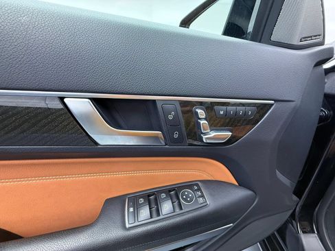 Used 2016 Mercedes-Benz E 400 4MATIC Coupe image 26