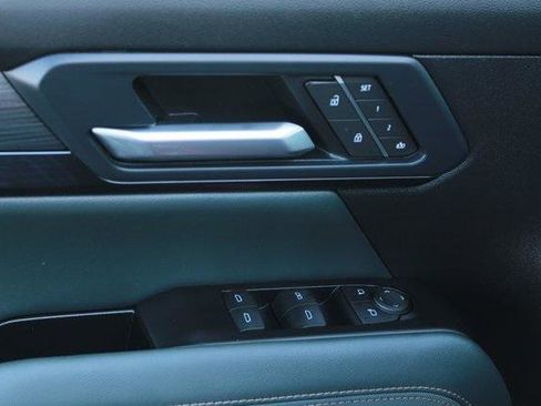 Used 2026 GMC Terrain AT4 w/ Convenience Package III image 14