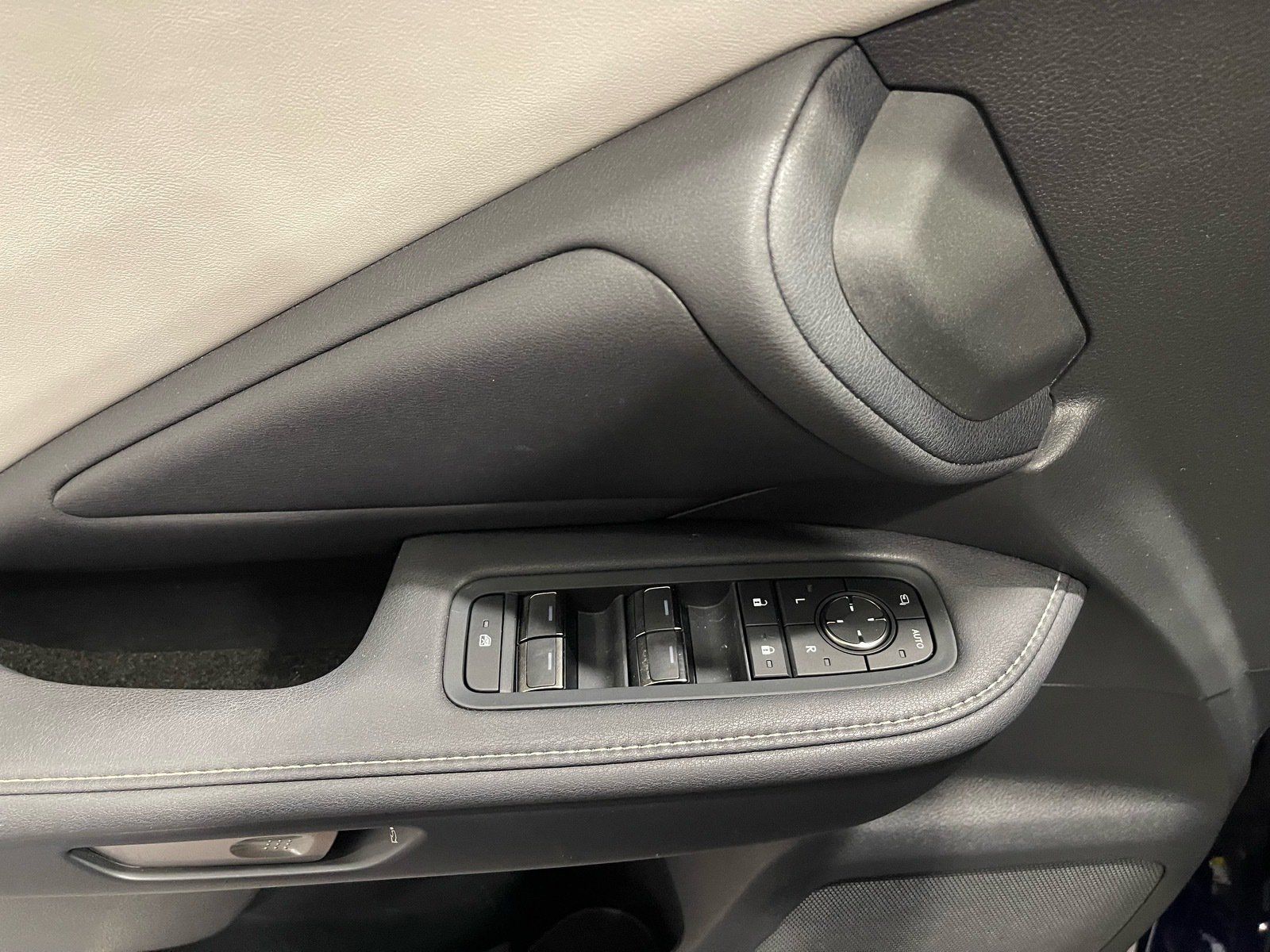 Used 2024 Lexus TX 350 FWD w/ Technology Package image 23