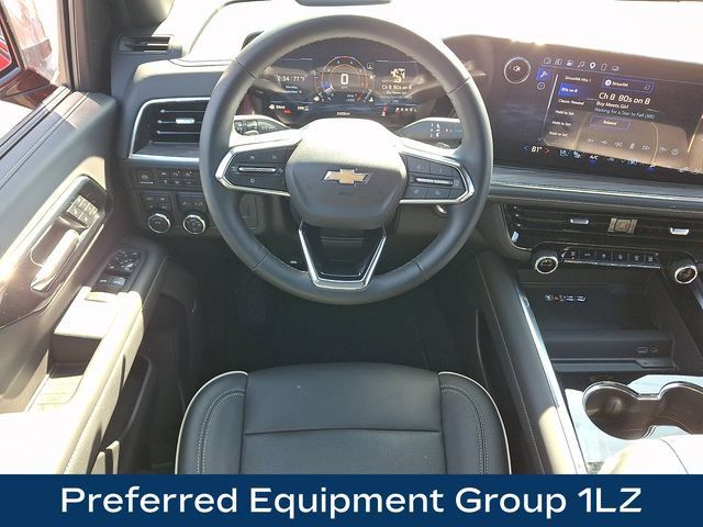 Used 2025 Chevrolet Tahoe Premier AWD/4WD image 3