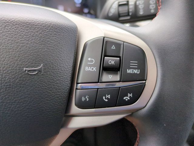 Used 2026 Ford Explorer Active RWD image 32