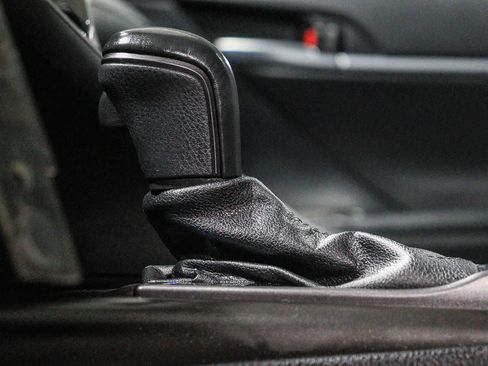 Certified 2023 Toyota Camry SE FWD image 20