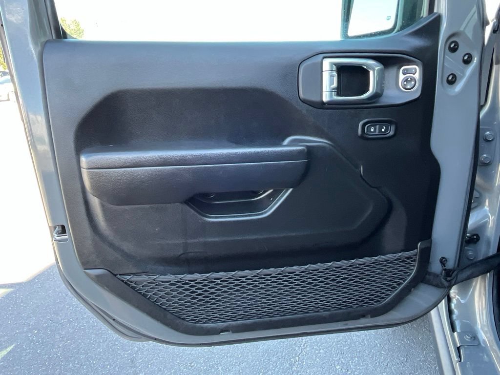 Certified 2022 Jeep Wrangler Sport AWD/4WD image 13