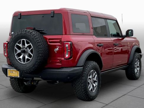 Certified 2025 Ford Bronco Badlands AWD/4WD image 13
