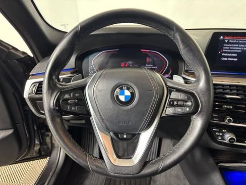 Used 2020 BMW 530i xDrive w/ Premium Package AWD/4WD image 12