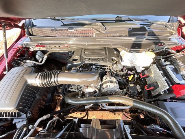 Used 2021 RAM 1500 Laramie AWD/4WD image 25