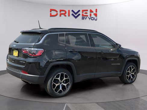 New 2026 Jeep Compass Limited image 5