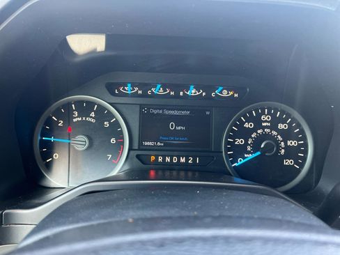 Used 2017 Ford F150 XLT w/ Equipment Group 302A Luxury image 10