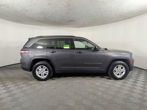 Certified 2023 Jeep Grand Cherokee Laredo image 7