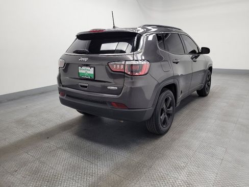 Used 2020 Jeep Compass Latitude w/ Popular Equipment Group image 9