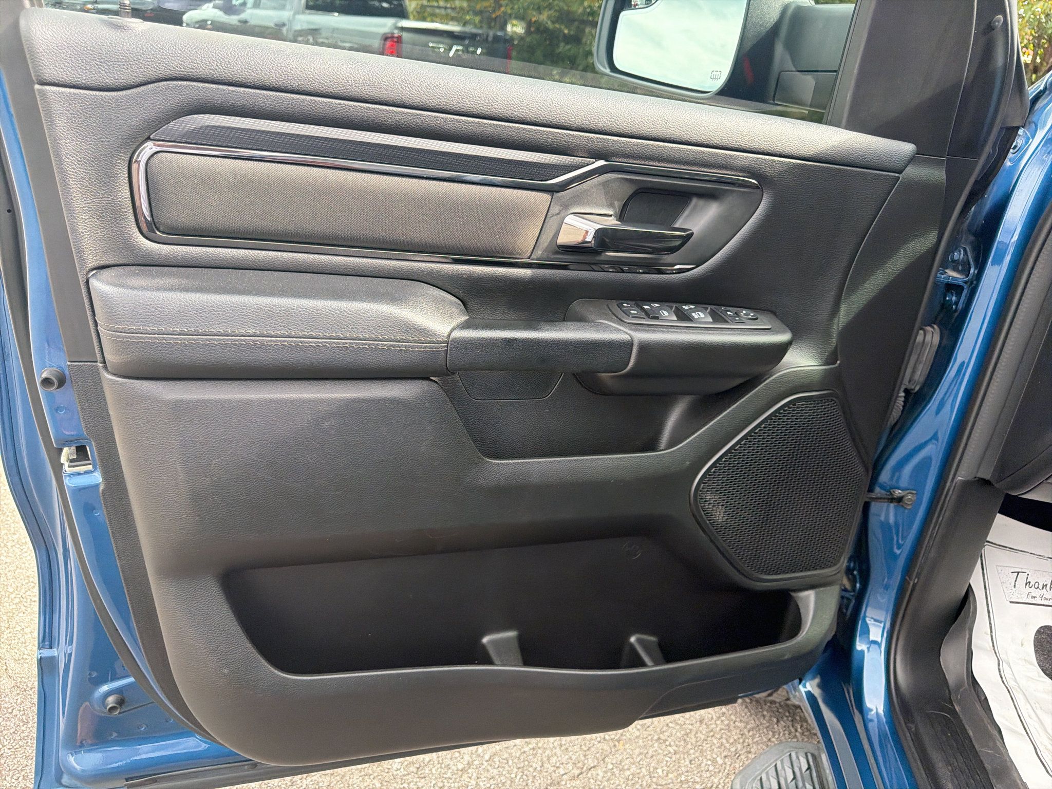 Used 2024 RAM 1500 Big Horn AWD/4WD image 9